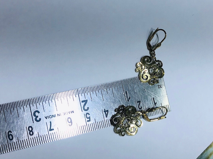 14K Solid Yellow Gold Dangle Lever Back Flower Ea… - image 4