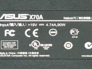 Gehäuse unten  Asus X70A Notebook 10066585-23985