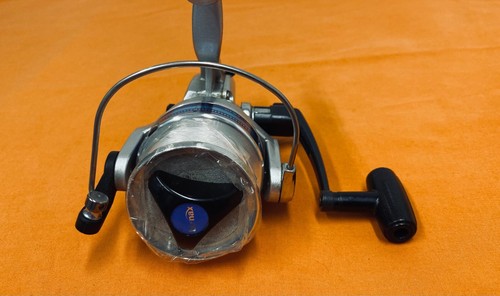Vintage Banax BN 400 Fishing Reel Made in Korea - Picture 7 of 15