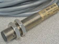 ALLEN-BRADLEY 871C-A3A12 CYLINDRICAL INDUCTIVE PROXIMITY SWITCH / 10-30VDC 3mm