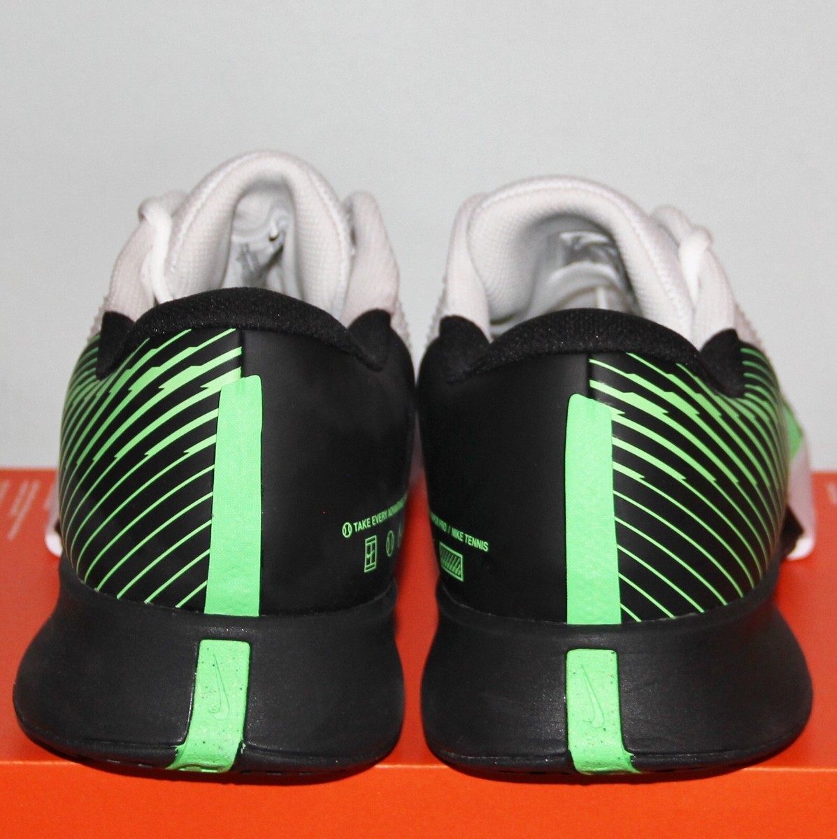 Nike Court Air Zoom Vapor Pro 2 HC Tennis Shoes Mens 11.5 White Green New Nike Court Air Zoom Vapor Pro 2 HC White Poison Green  main image 3