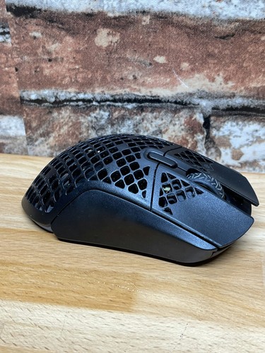 SteelSeries Aerox 9 Mouse Model: M-00028 Wireless Ultra Lightweight / Black - Picture 4 of 5