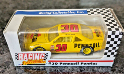 Ertl 1/18 Pontiac #30 Pennzoil – Michael Waltrip – Diecast 7348 – Occasion