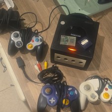 Nintendo GameCube DOL-001(EUR) Black Home Console Composite RCA 3 Controllers