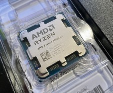 Intel Core i5-12600K Processor (4.9 GHz, 10 Cores, FCLGA1700) Box