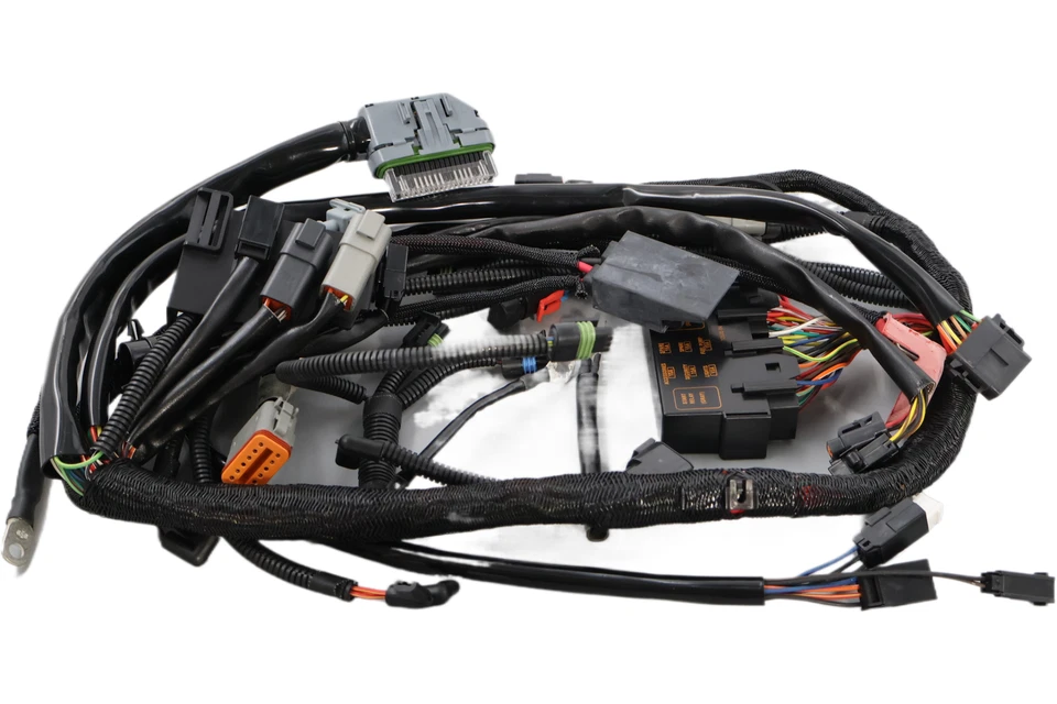 70125-05 全新 原始设备制造商 2005 Harley-Davidson VRSCA/B VROD 主线束 — 第 4/4 张图片