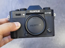 Fujifilm X-T10 16MP Digital Camera Body Only English Language-95 new