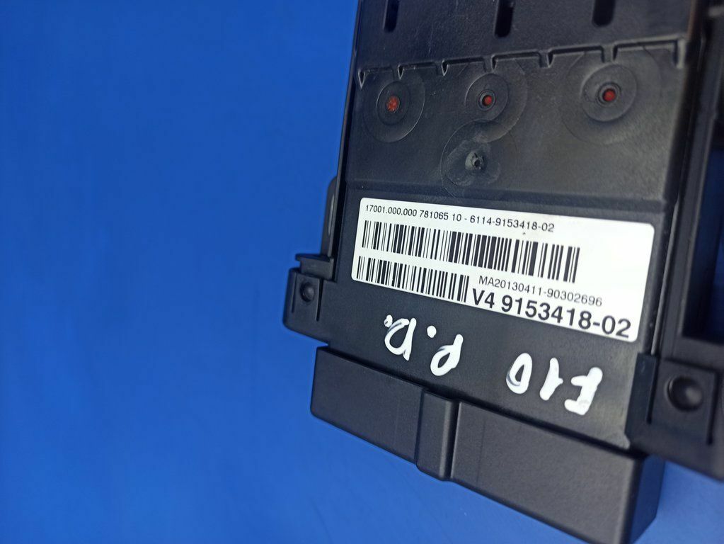 BMW 5 (F10 / F11) 2013 Current control relay 9153418 / 61149153418