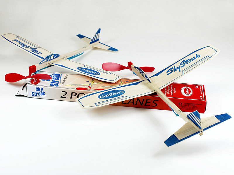 Case of 24 Guillow Sky Streak Twin Packs Flying Balsa Wood Airplanes  GUI-52-DIS