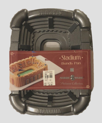 Nordic Ware Stadium Bundt Pan New Heavy Platinum Collection Aluminum Unused