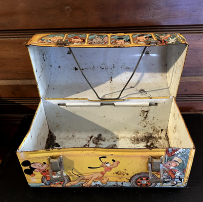 Vintage 1960s Walt Disney School Bus Metal Lunch Box Aladdin Ind