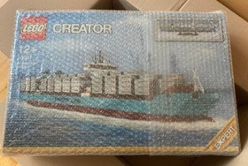Lego 10241 Maersk Line Triple-E 1518pcs SEALED