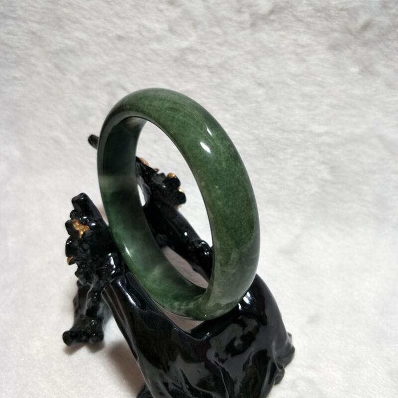 Picture 2 of 9