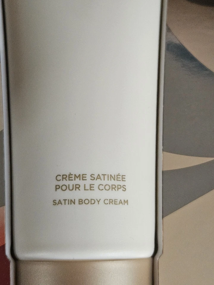 MUST DE CARTIER 2pc gift set women's perfume: 3.3 oz EDT+ 3.3oz soft Body milk Foto 4 de 4