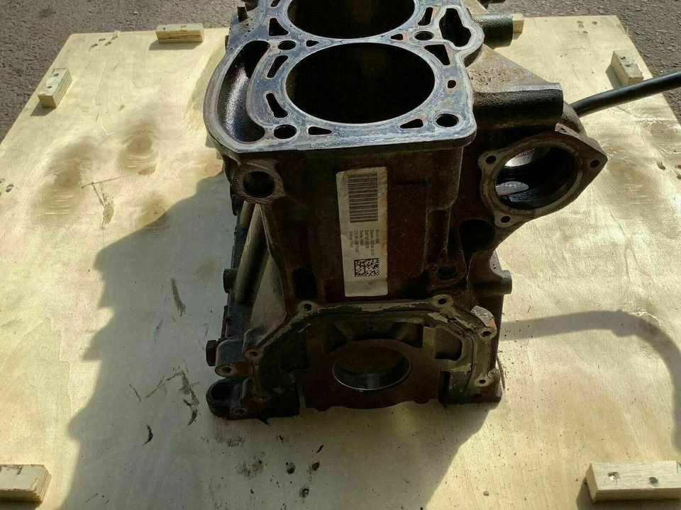 VOLKSWAGEN BEETLE 2010 2.5L 5 CYLINDER GASOLINE ENGINE MOTOR BLOCK FACTORY - Image 4 of 4