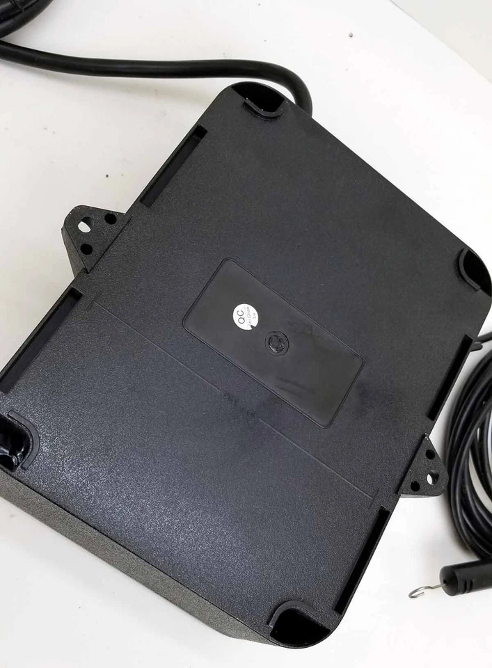 Titan Controls Saturn 5 Digital Environmental Controller, Classic Series - Image 4 of 4