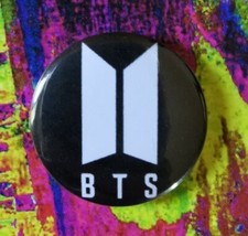 BADGE BTS K POP