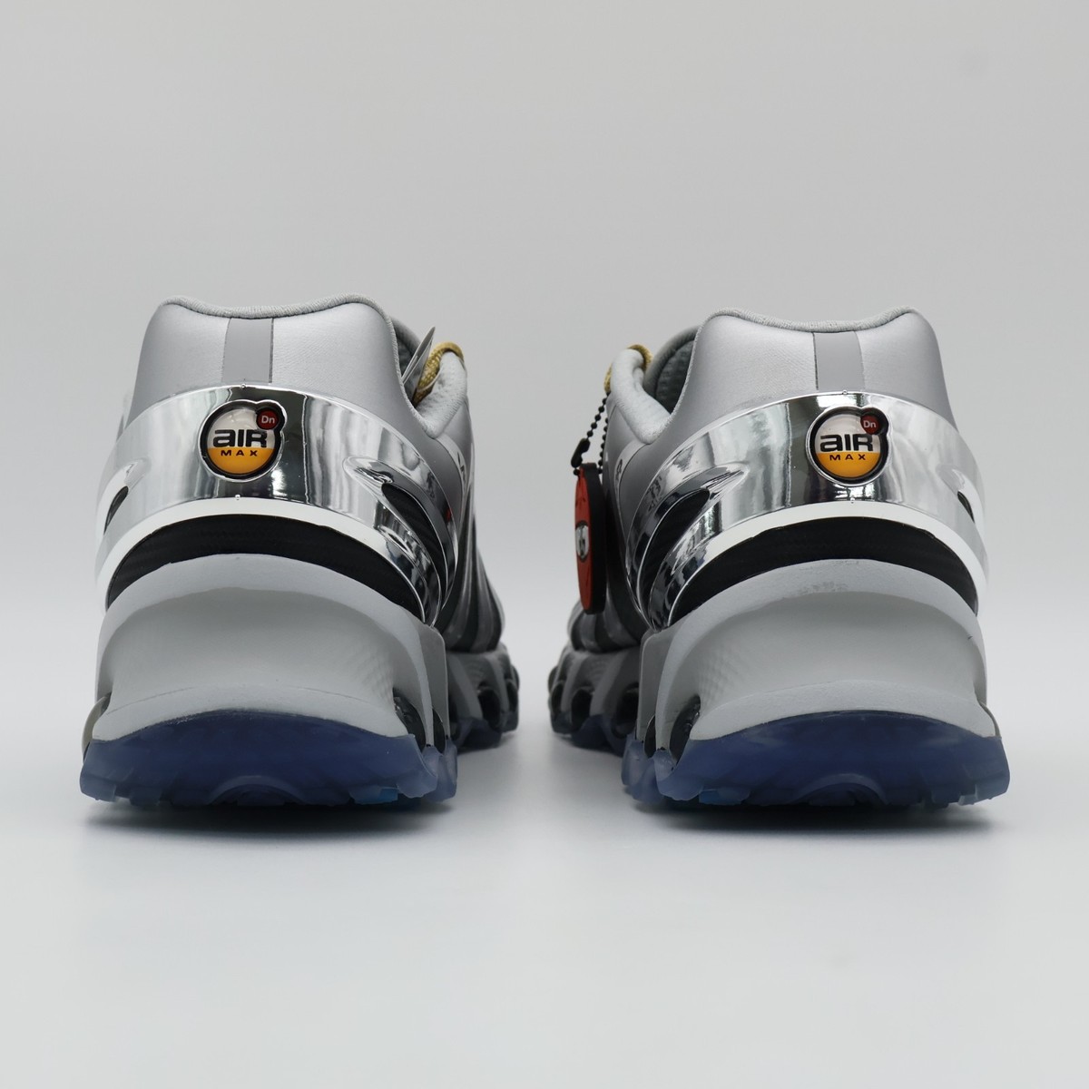 IF2733-001 Victor Victor Worldwide Nike Air Max DN8 Metallic 