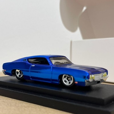 Custom Hot Wheels  69 Ford Torino Talladega Spectraflame Blue Acrylic Case