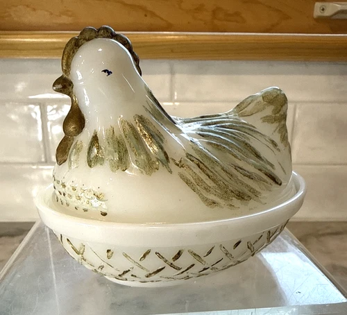 Vintage Westmoreland Decorated Milk Glass Nesting Hen ~ Hen on the Nest