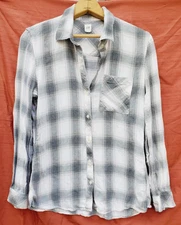 GAP Small white gray pink 'drapy plaid shirt' rayon womens buttoned blouse  top