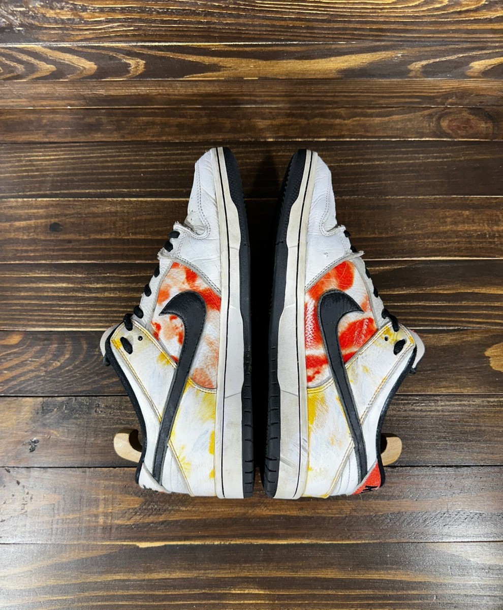 ★ Nike SB Dunk Low Raygun Tie-Dye Nike SB Dunk Low Pro QS 