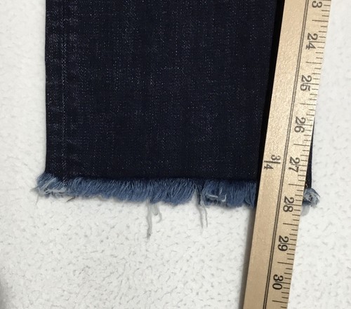 Cabi Slim Boyfriend Star Print Jeans Women’s 2 Blue Dark Wash Raw Hem Low Rise - Picture 9 of 9