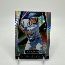 2019 Panini Chronicles - Titan Hyper Prizm Manny Machado /299 San Diego Padres