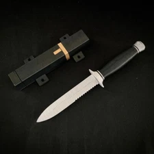 Custom 3D Printed Baby Leg Knife with Shealth Replica Prop 1:1 (Painted)