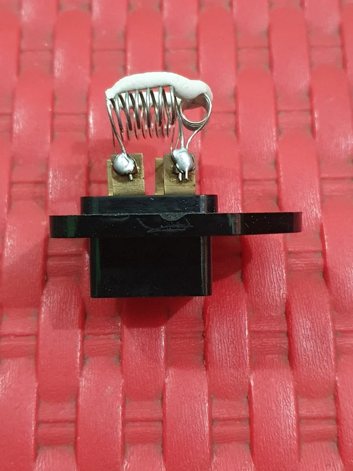 HEATER BLOWER RESISTOR NEW DAIHATSU FEROZA TAFT ROCKY FOURTRAK Foto 2 de 4