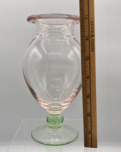 Vintage Tiffin Depression Glass Watermelon Pink w/ Green Pedestal 7” Vase /b - 第 4/8 張圖片