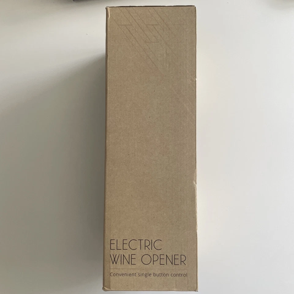 Studio Mercantile, abridor de vino eléctrico, control de un solo botón y cortador de láminas Foto 2 de 4