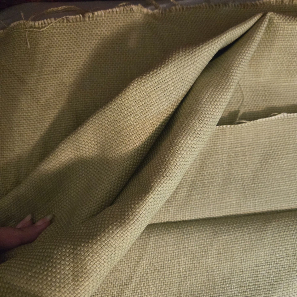 HEAVY LINEN COTTON FABRIC SOFA CHAIR UPHOLSTERY 60" x 12 yards Bright Green - Image 3 of 4