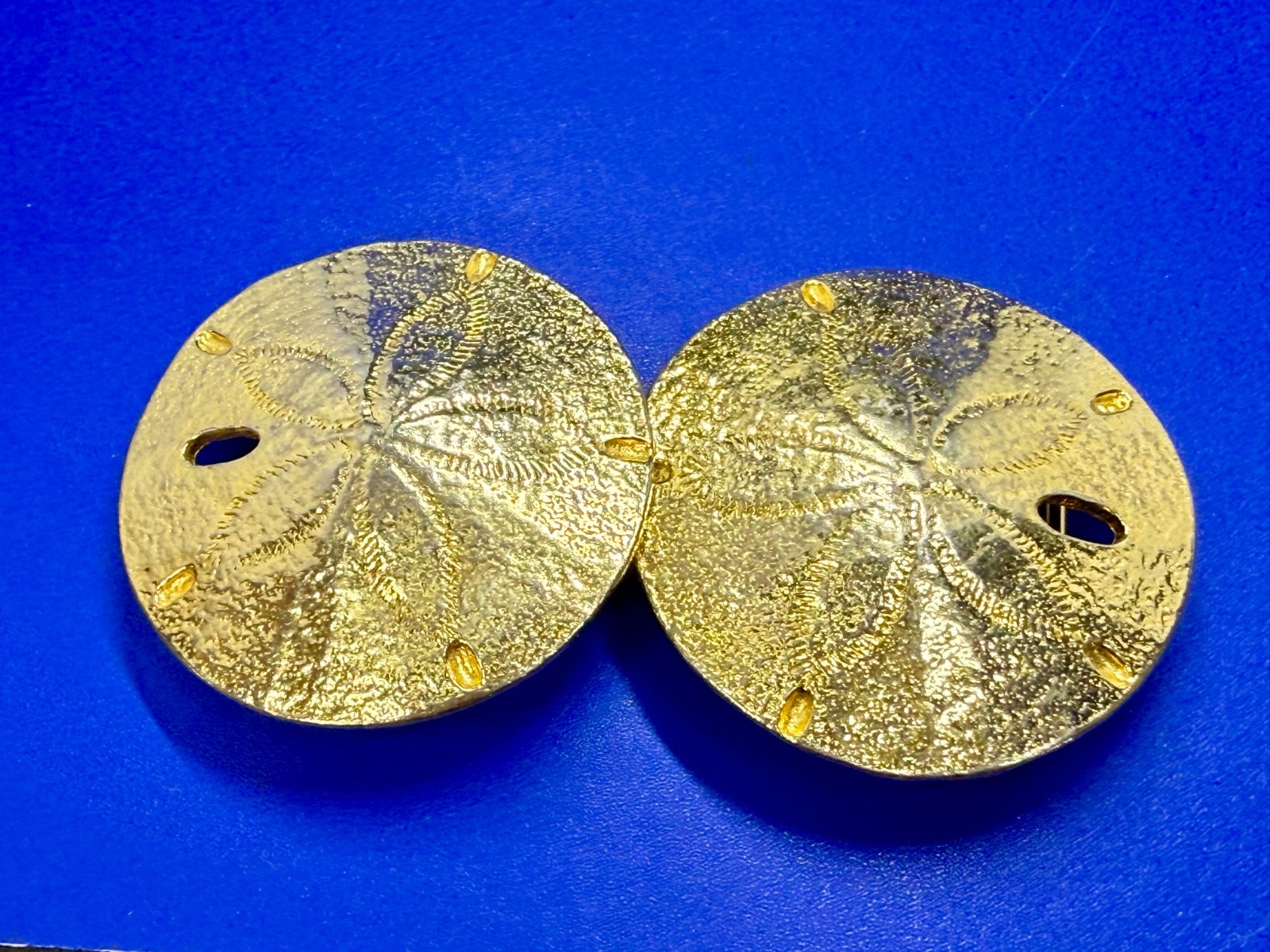 Sand Dollar Sea Shell Interlocking Two Piece Gold… - image 3