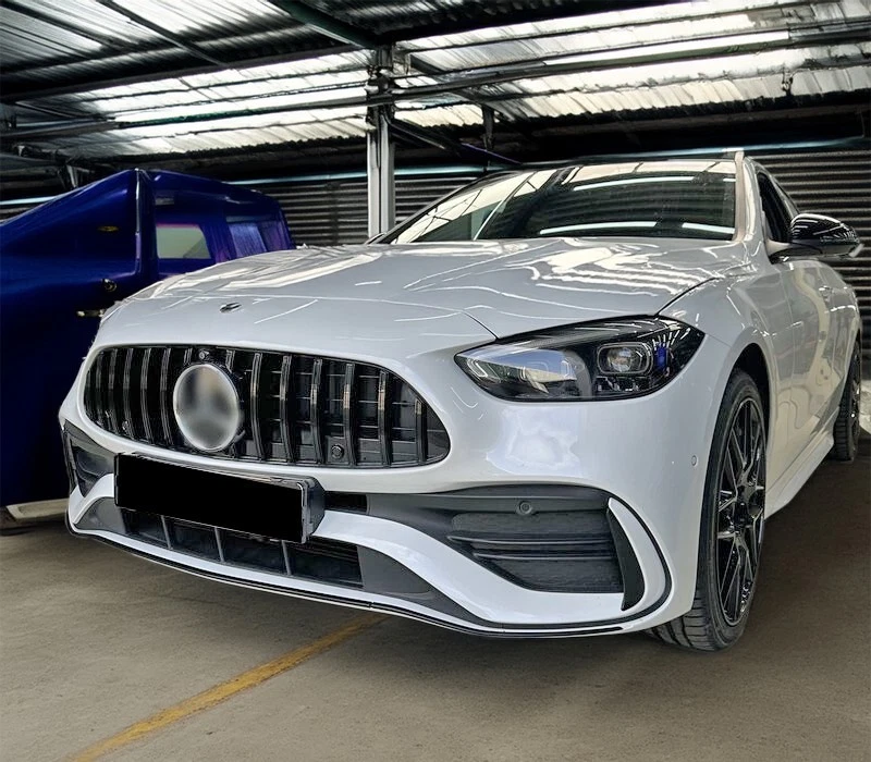 Black Front Bumper Grille For Mercedes Benz 2022-2025 C200 C300 C43 AMG Line - Image 3 of 4
