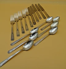 Vtg Oneida Community Friendship Medality Art Deco 1932 Tudor Plate Flatware READ