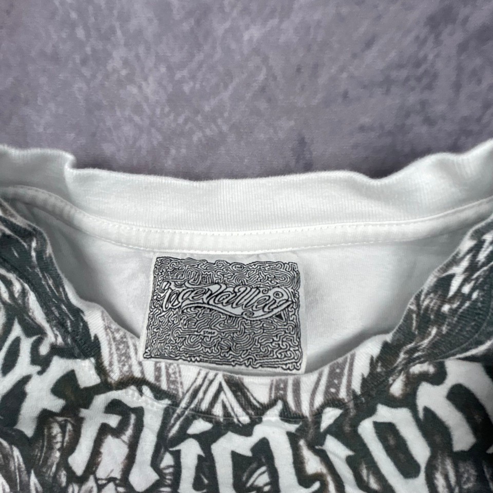 Affliction Style Graphic Tee White Skulls Wings Cross Y2K Grunge Mens ...