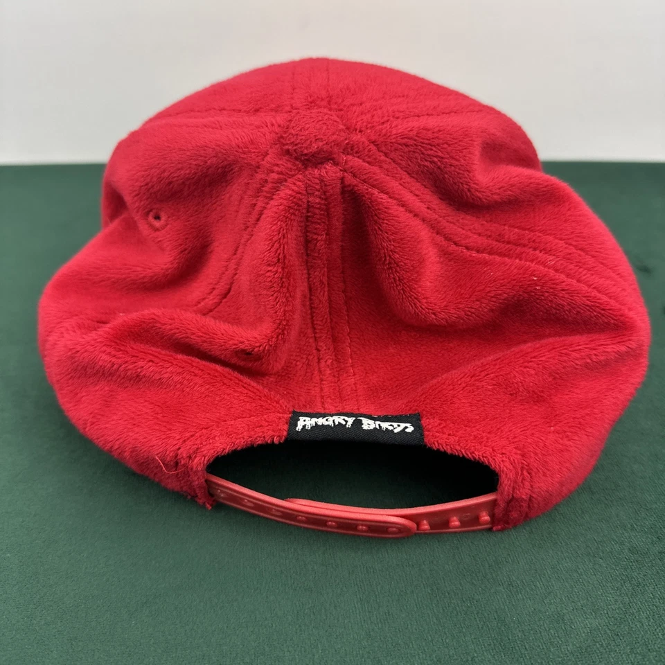 Gorra gorra para adultos Angry Birds Fuzzy Snapback Foto 4 de 4