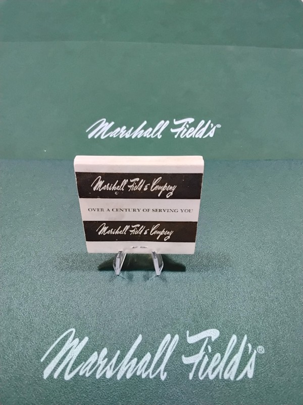 Vintage Matchbook Marshall Field & Company - Unstruck