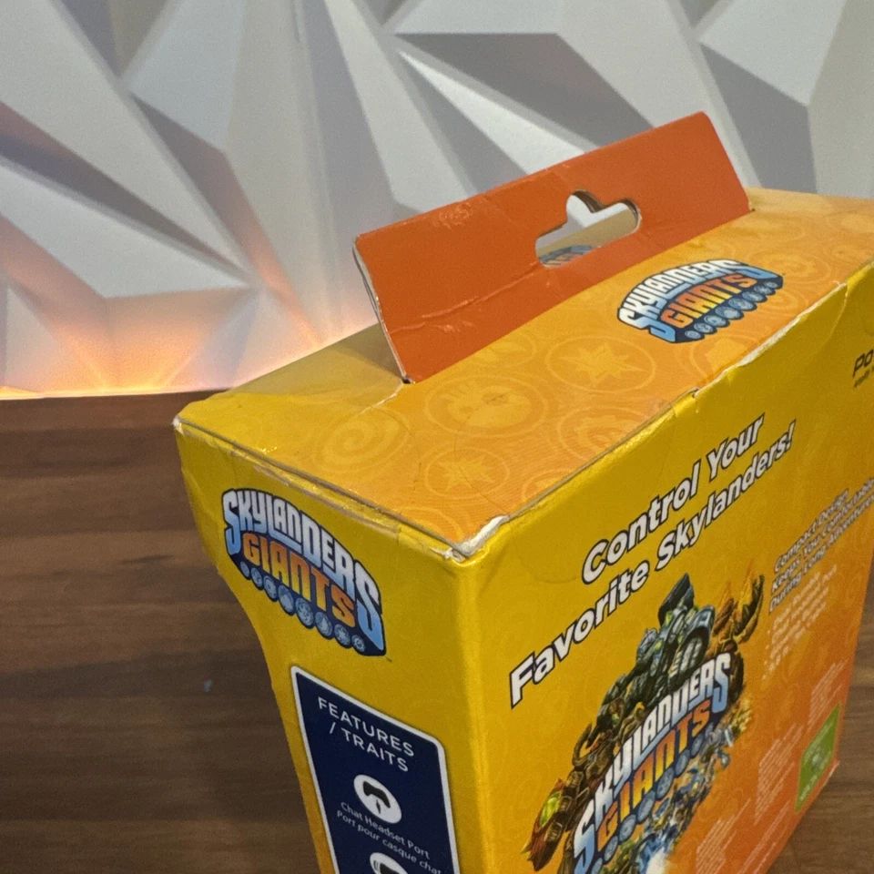 Power A Skylanders Giants Mini Pro Ex Orange Wired Controller Xbox360 (RARE) - Image 4 of 4