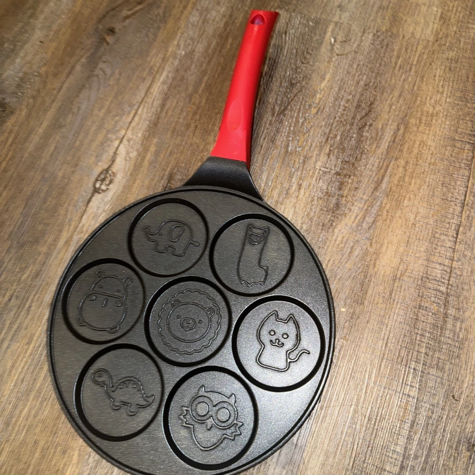 Pancake Pan with Handle 7 Animal Molds Pancake Maker Pan for Kids._ - Image 2 of 4