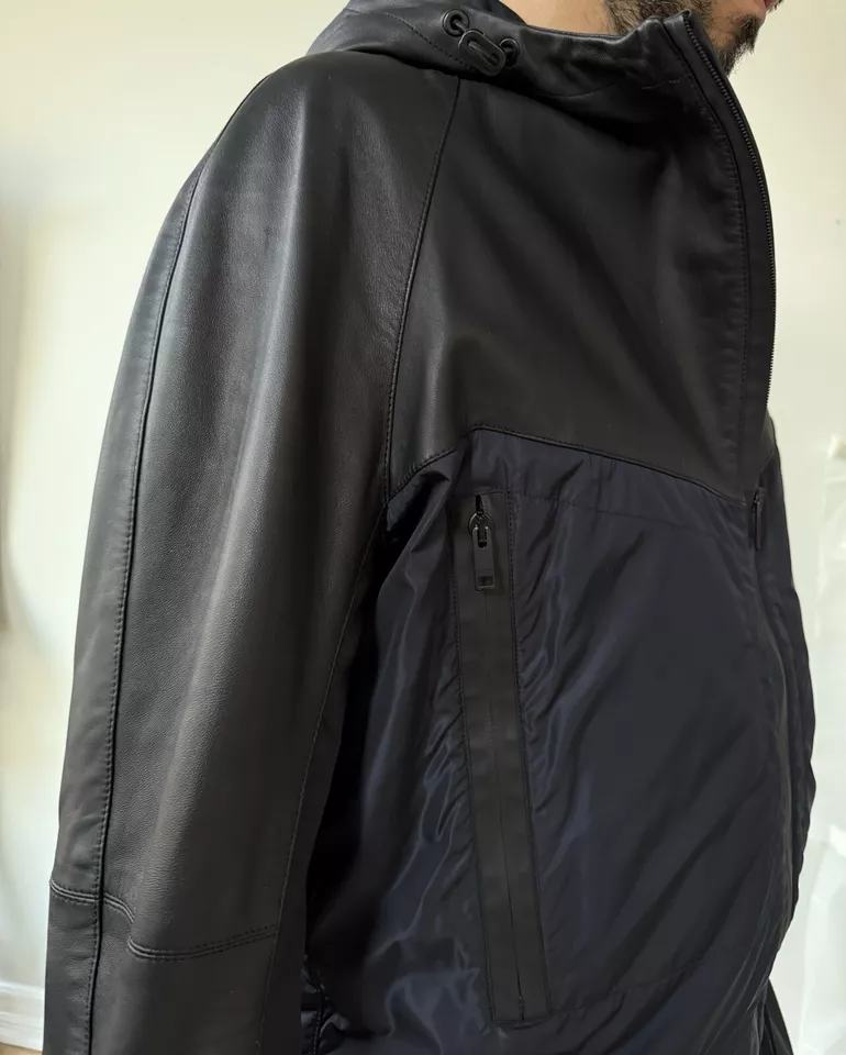 Givenchy logo print hooded jacket (M 48 size), lambskin leather, black/blue - Image 4 of 4