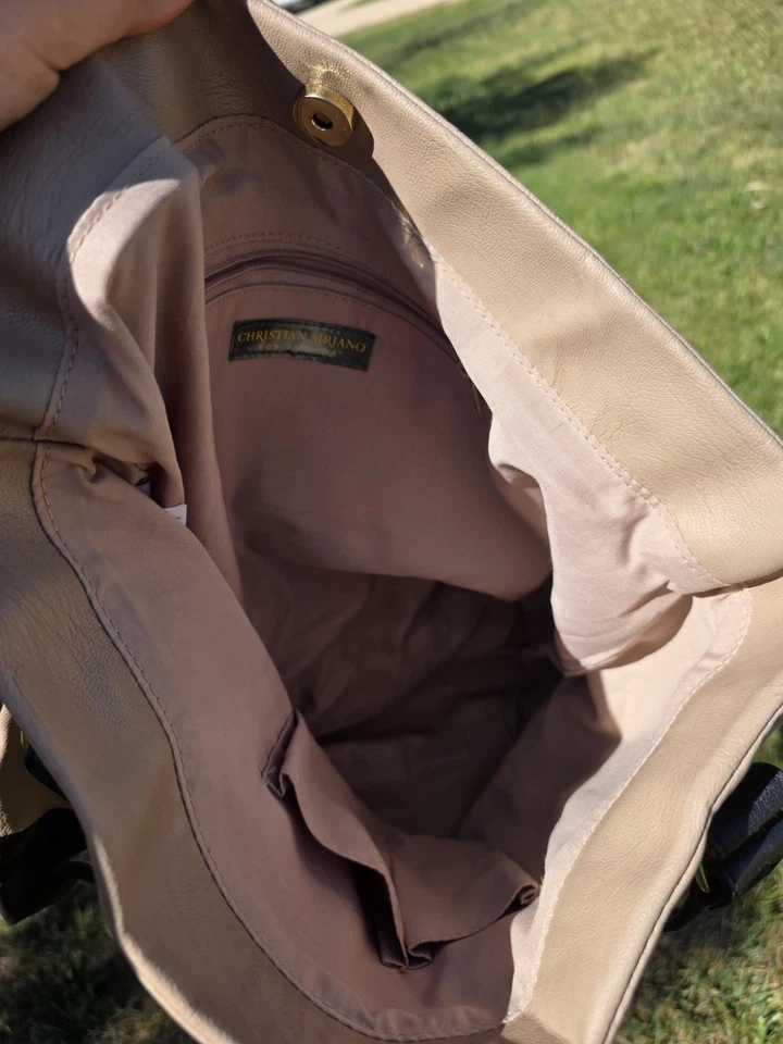 Bonito bolso de mano mediano Christian Siriano (sin pago) de dos tonos para damas Foto 4 de 4