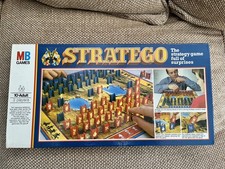 Vintage Stratego Board Game MB 1982 Complete in Mint Condition Lot 2