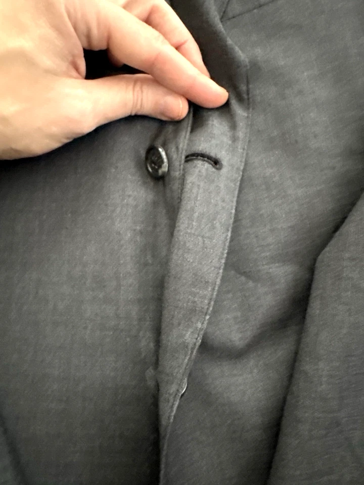 J. Prensa Recent Traje Chaqueta Abrigo Para Hombre 43L Largo Gris Carbón Lana 3-2 Rollos Usado en Excelente Condición Foto 4 de 4