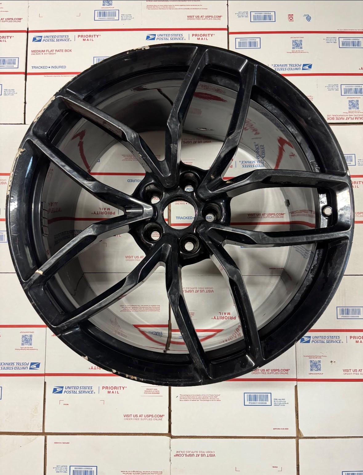 LAMBORGHINI HURACAN LP 610 AUDI R8 REAR FACTORY DAMAGED 4T0 601 017 C
