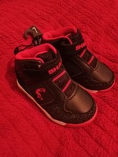 NEW Shaq Little Boy's Shoes Laceless Design Size 7