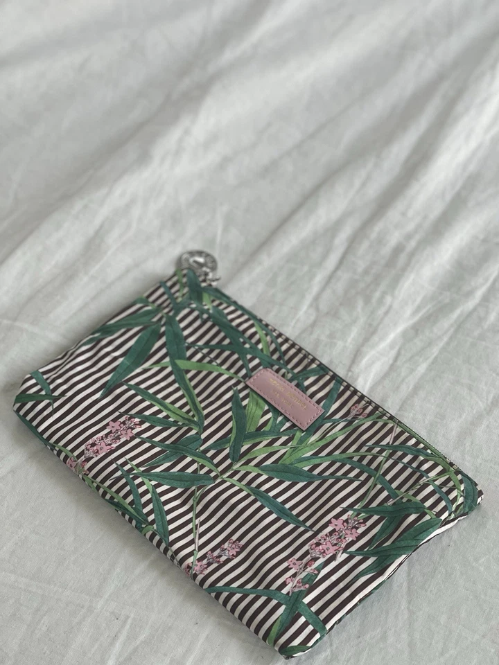 Сумка для макияжа Henri Bendel | Отличное состояние товара