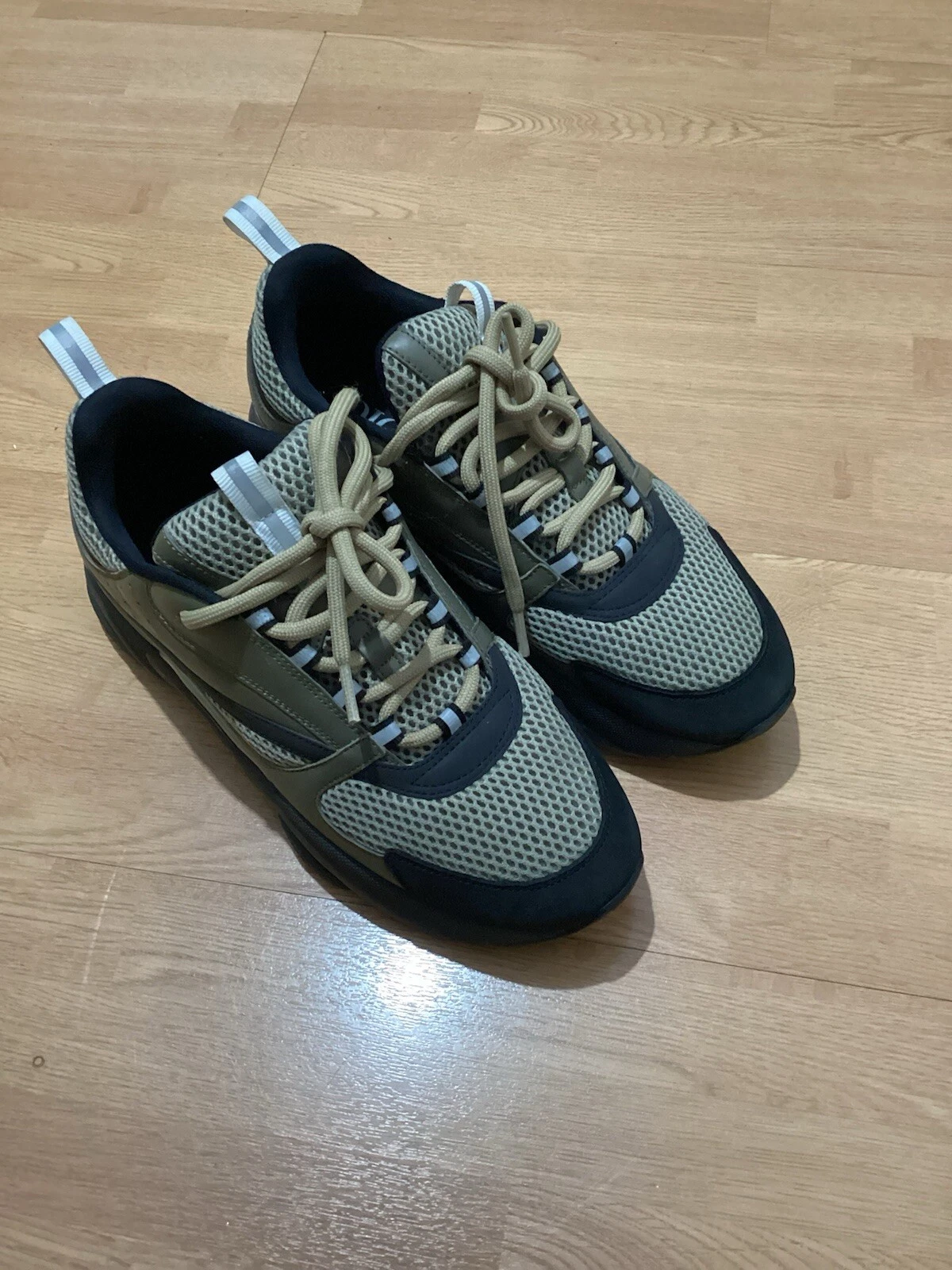Dior B22s noir kaki, taille 7