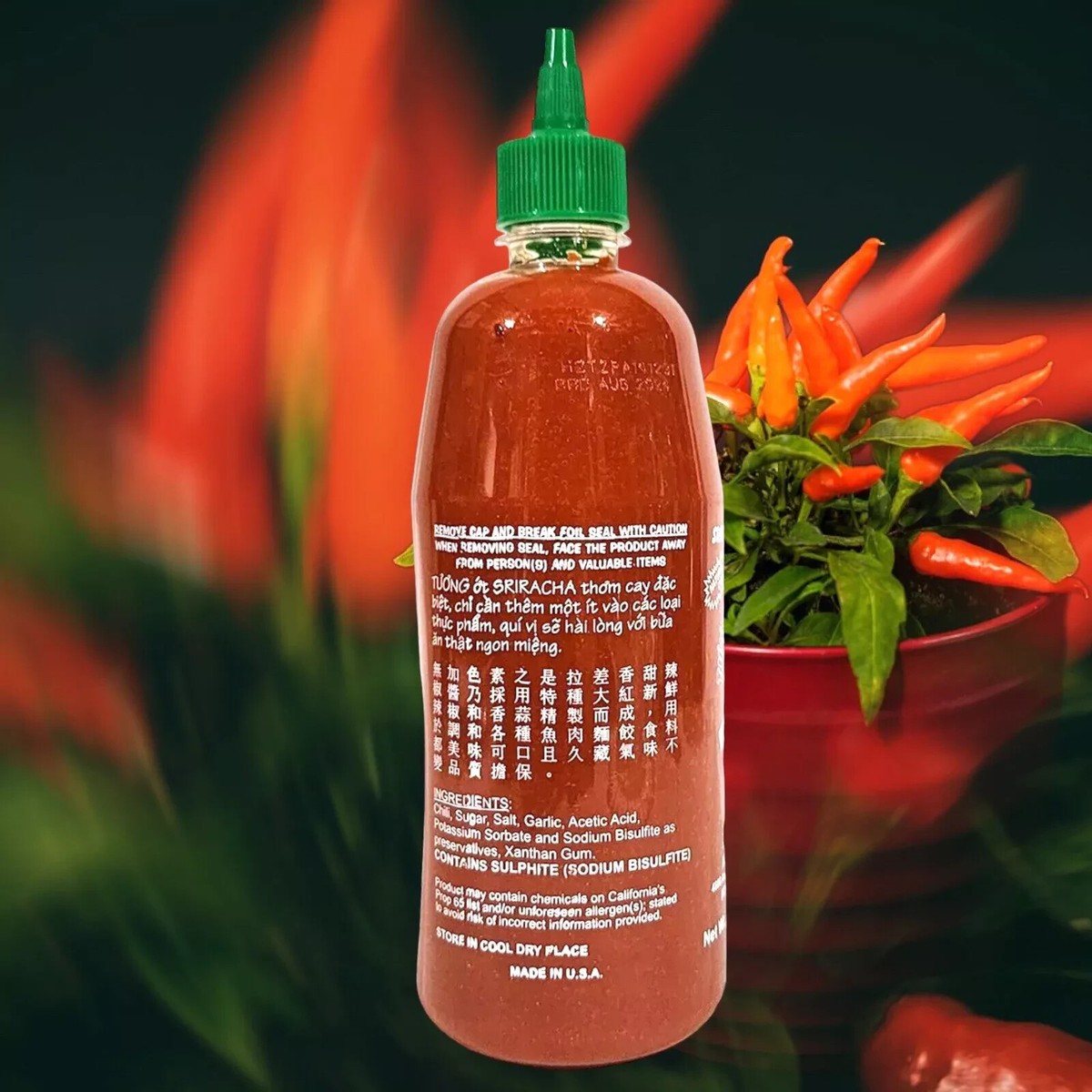 Huy Fong Sriracha Hot Chili Sauce 28 oz ( Pack of 2 )~072026